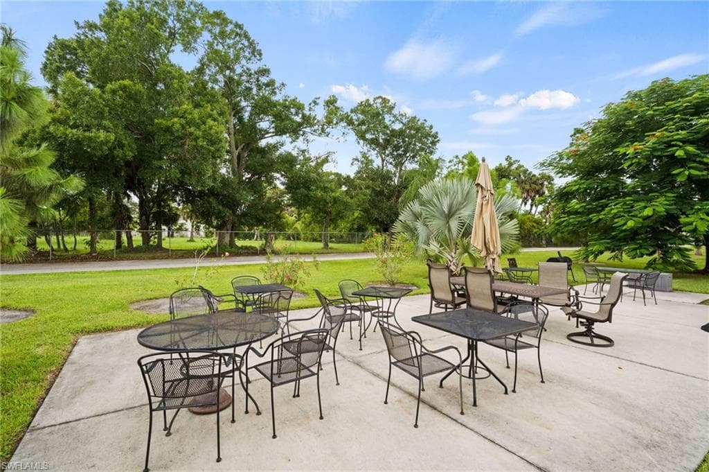 431 Van Buren ST # E7, FORT MYERS FL 33916-21