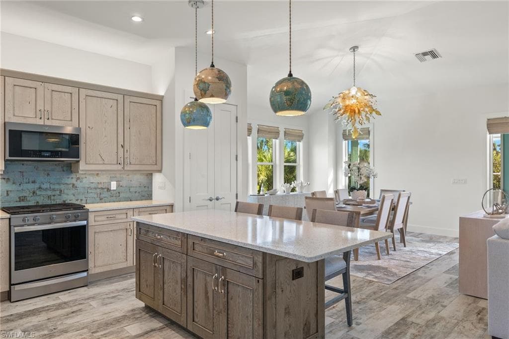 5750 Sanibel Captiva RD, SANIBEL FL 33957-15