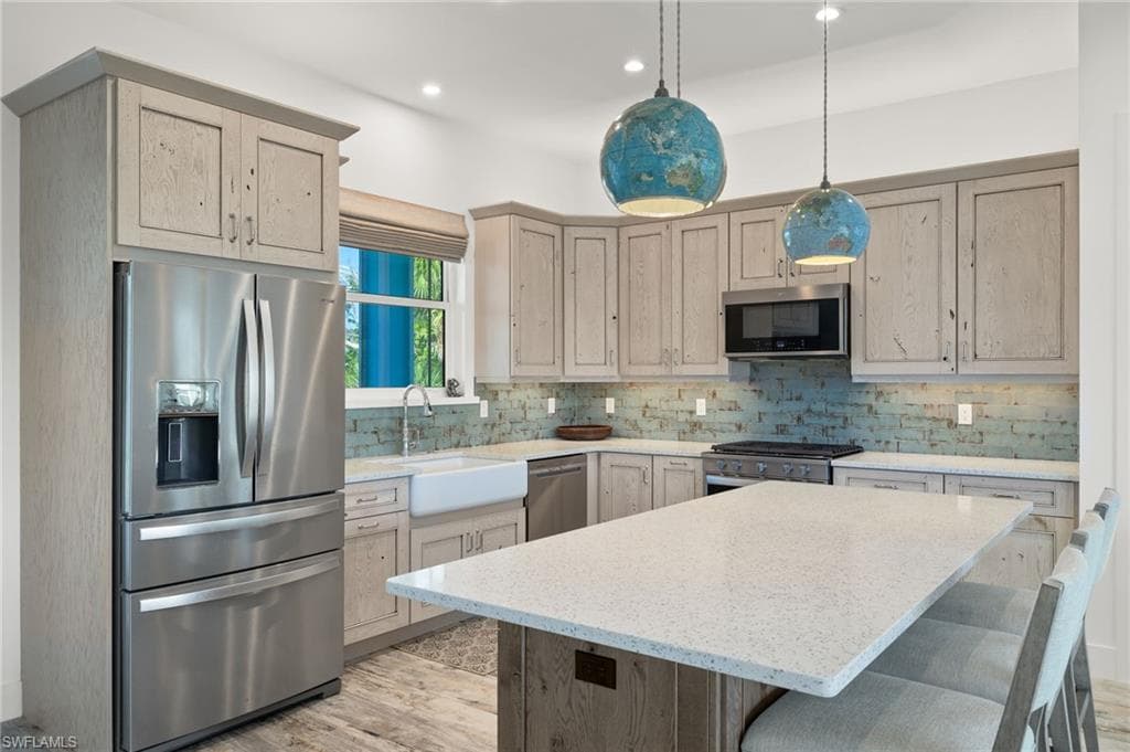 5750 Sanibel Captiva RD, SANIBEL FL 33957-11