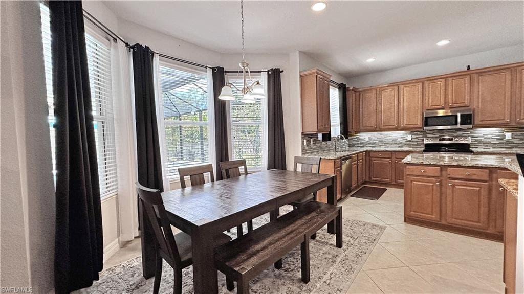 11120 Sparkleberry DR, FORT MYERS FL 33913-11