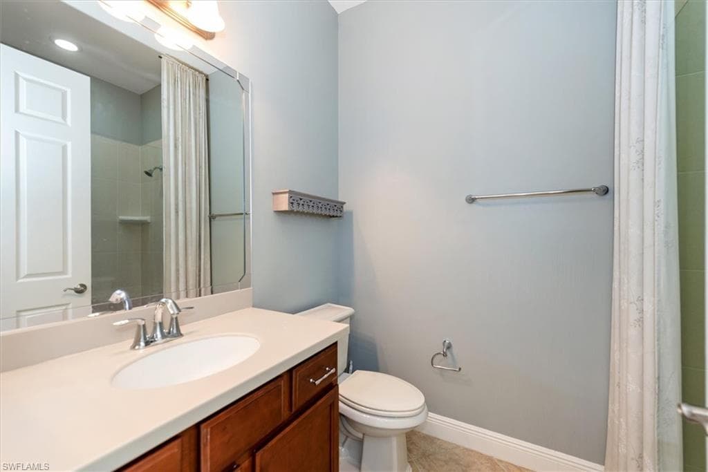 11511 Giulia DR, FORT MYERS FL 33913-24