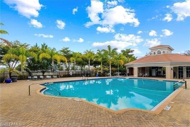 10043 Salina ST, FORT MYERS FL 33905-25