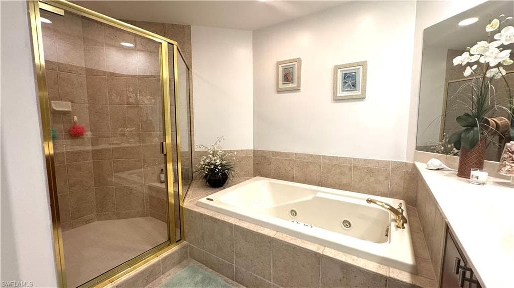 2738 Tiburon BLVD E # B405, NAPLES FL 34109-12