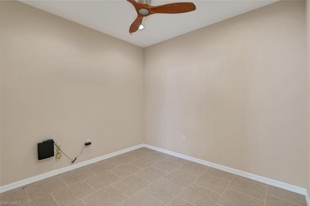 18206 Creekside Preserve LOOP # 201, FORT MYERS FL 33908-15