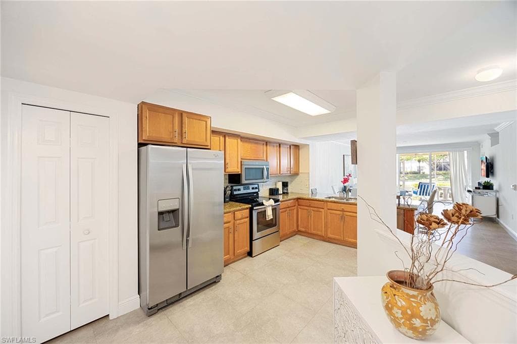 5455 Worthington LN # 103, NAPLES FL 34110-16