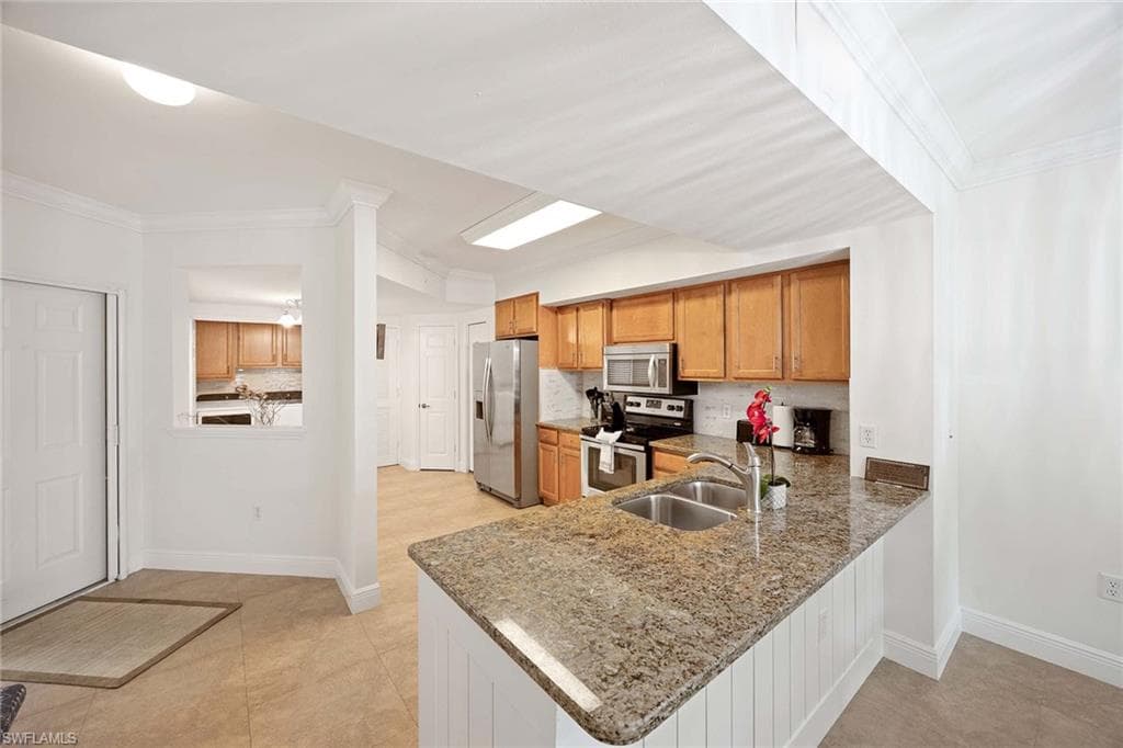5455 Worthington LN # 103, NAPLES FL 34110-13