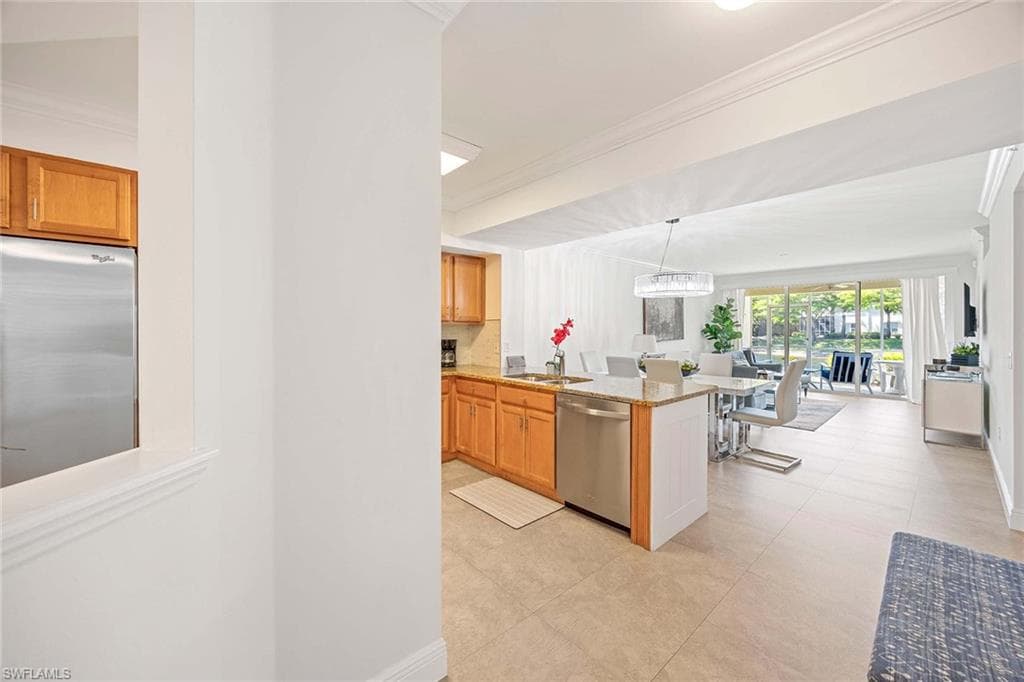 5455 Worthington LN # 103, NAPLES FL 34110-7