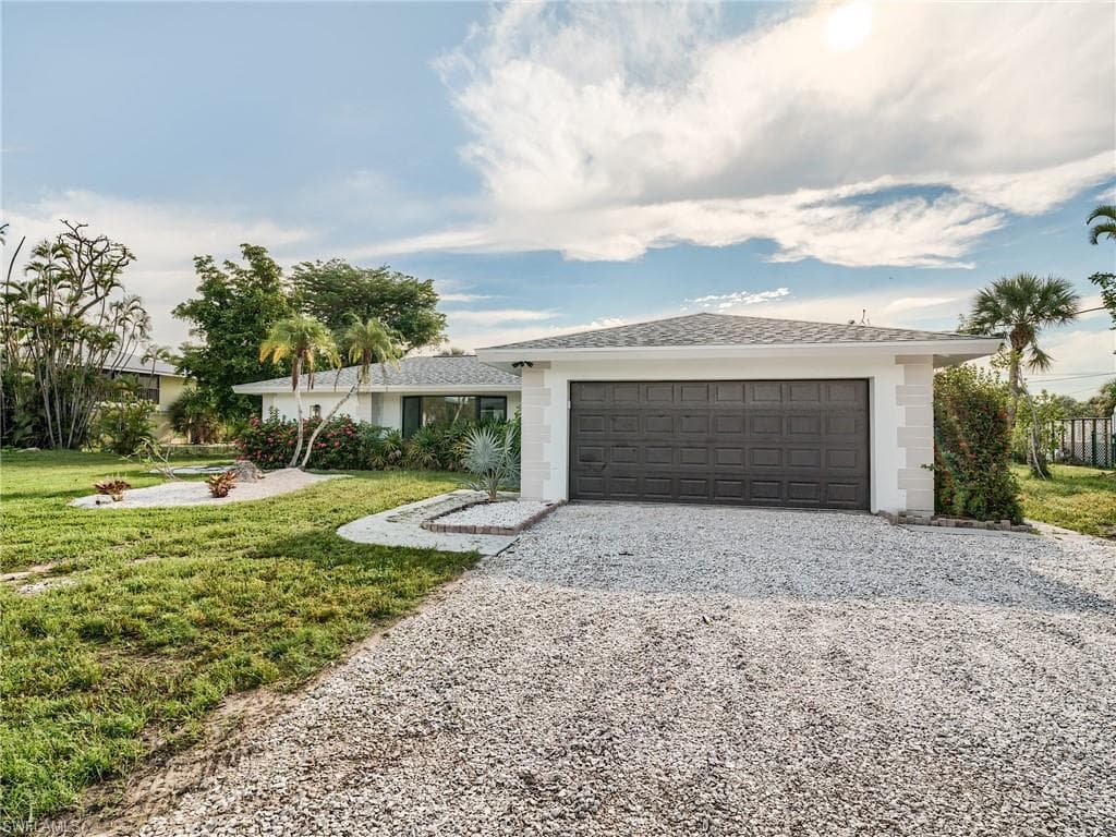 658 Donax ST, SANIBEL FL 33957-33