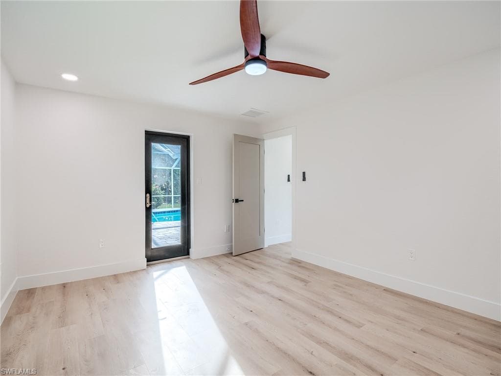 658 Donax ST, SANIBEL FL 33957-10