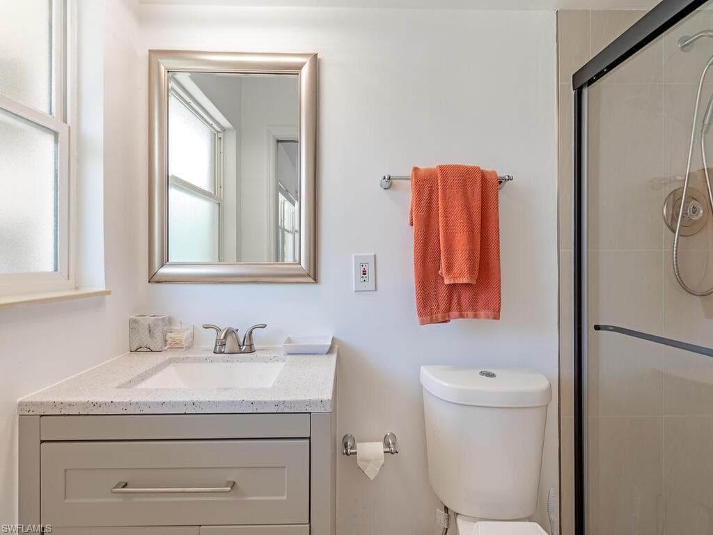 152 Coral Vine DR, NAPLES FL 34110-9