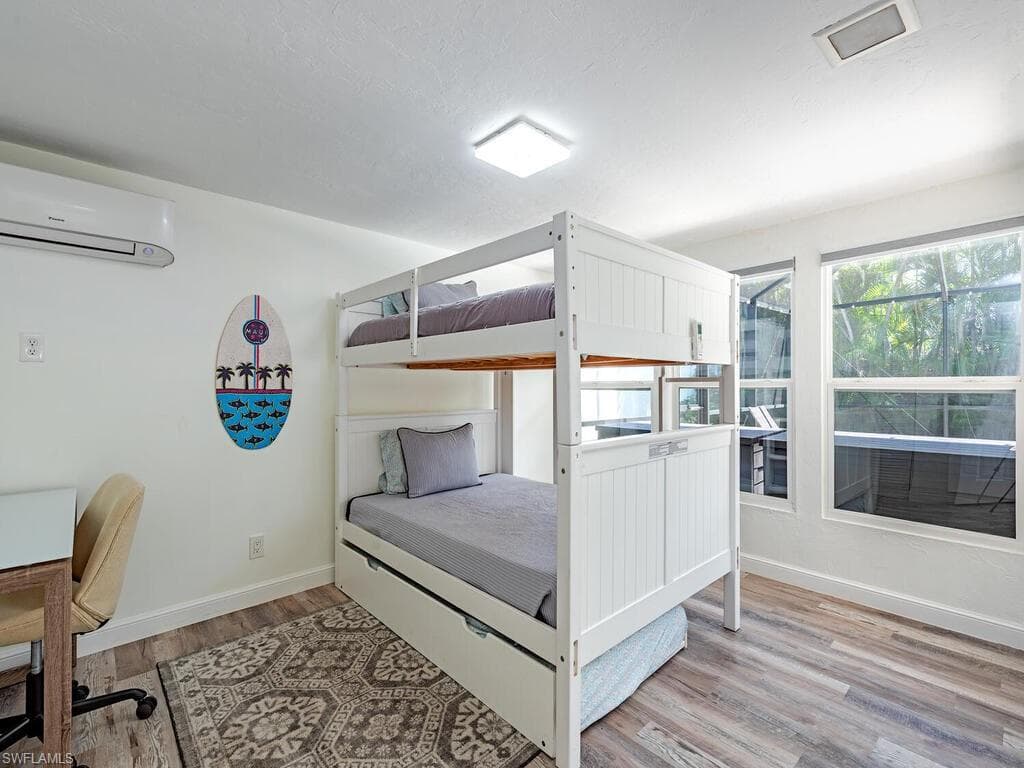 152 Coral Vine DR, NAPLES FL 34110-13