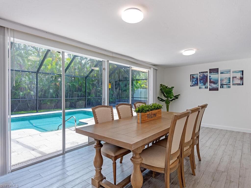 152 Coral Vine DR, NAPLES FL 34110-3