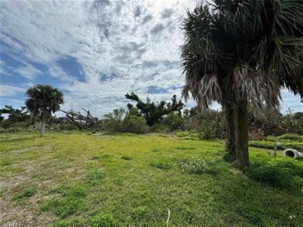 3304 Saint Kilda RD, SANIBEL FL 33957-7