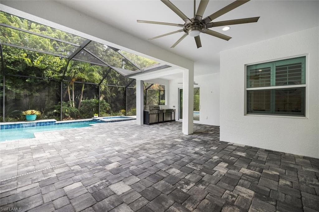 21555 Oaks Of Estero CIR, ESTERO FL 33928-8