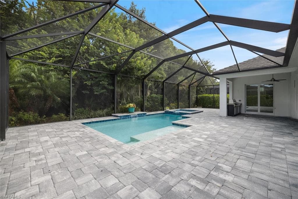 21555 Oaks Of Estero CIR, ESTERO FL 33928-37