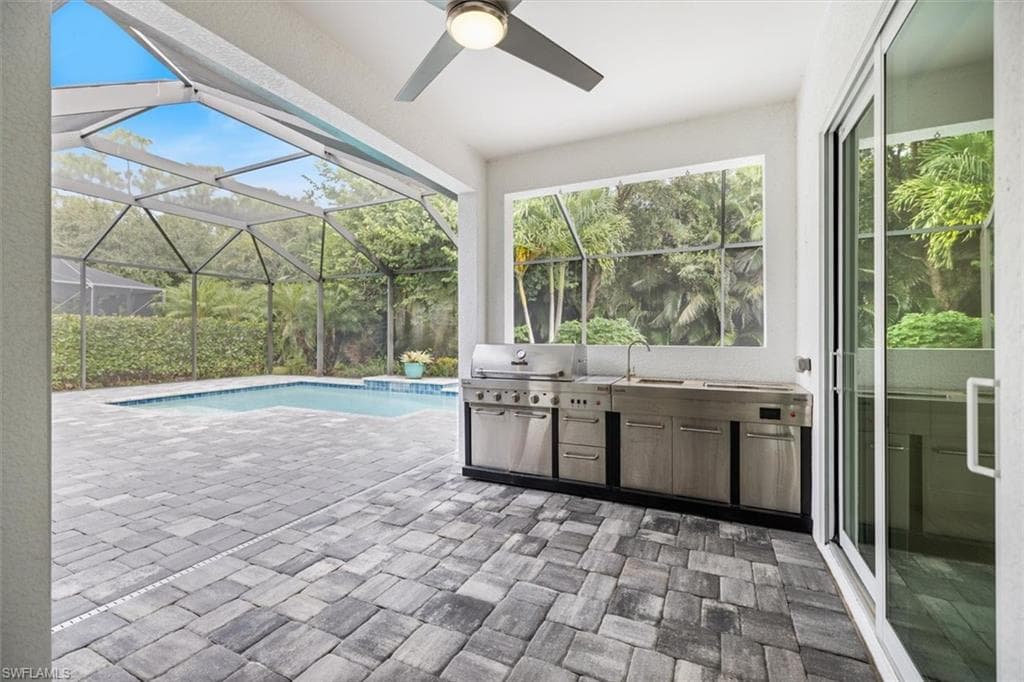 21555 Oaks Of Estero CIR, ESTERO FL 33928-9