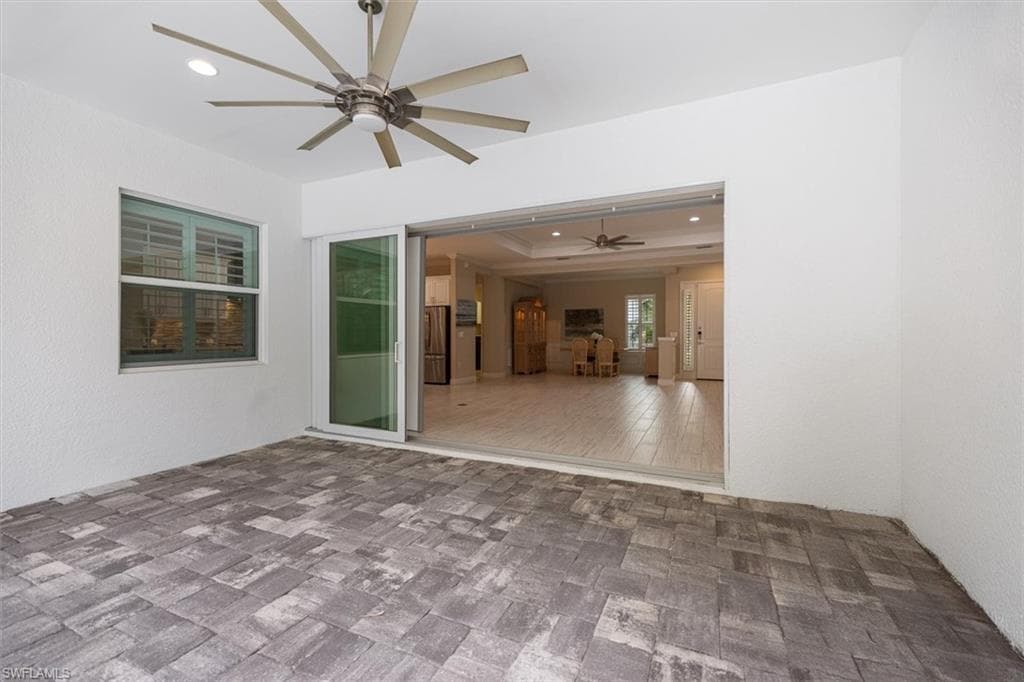 21555 Oaks Of Estero CIR, ESTERO FL 33928-14