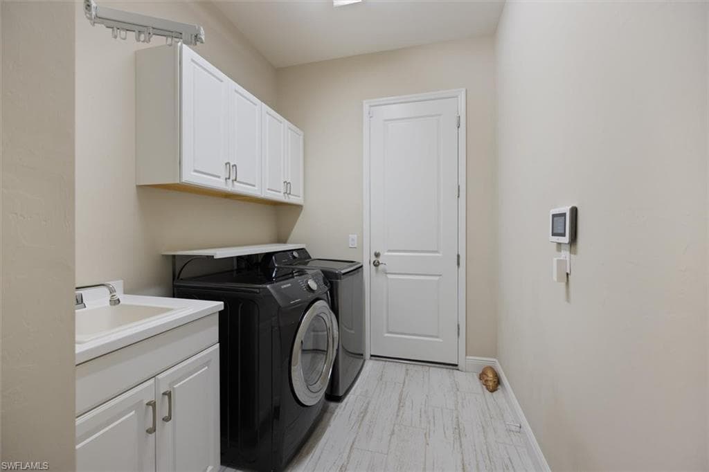 21555 Oaks Of Estero CIR, ESTERO FL 33928-24