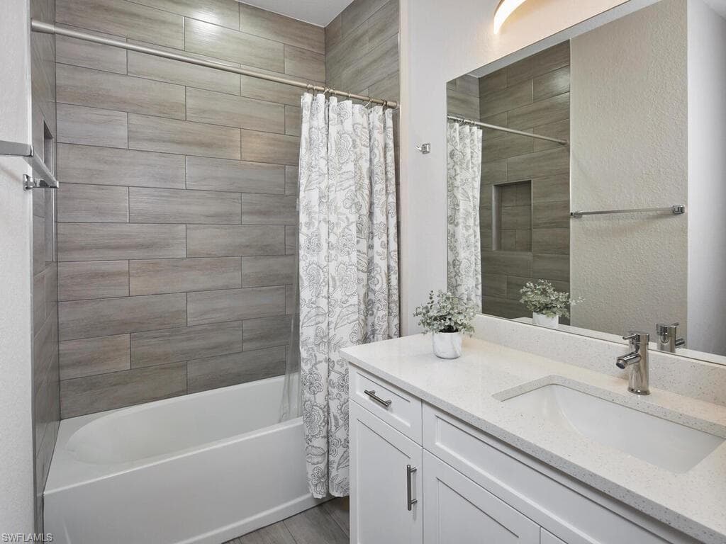 23240 W El Dorado AVE, BONITA SPRINGS FL 34134-14