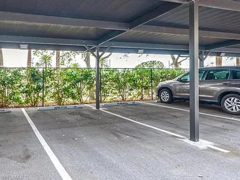 7905 Preserve CIR # 138, NAPLES FL 34119-15