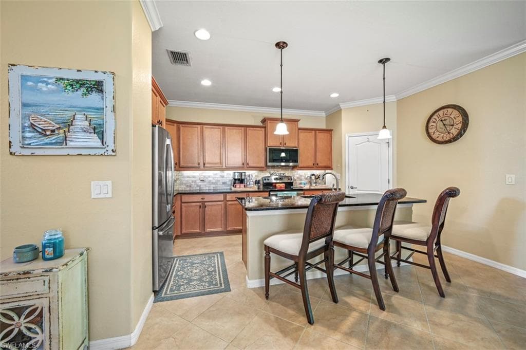 10522 Yorkstone DR, BONITA SPRINGS FL 34135-9