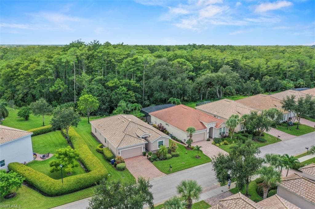 10522 Yorkstone DR, BONITA SPRINGS FL 34135-3