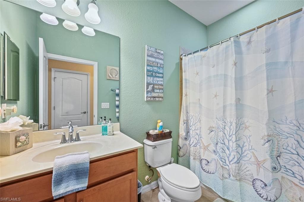 10522 Yorkstone DR, BONITA SPRINGS FL 34135-24