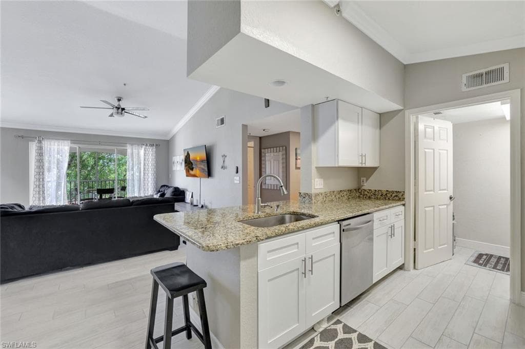 4670 Saint Croix LN # 632, NAPLES FL 34109-9