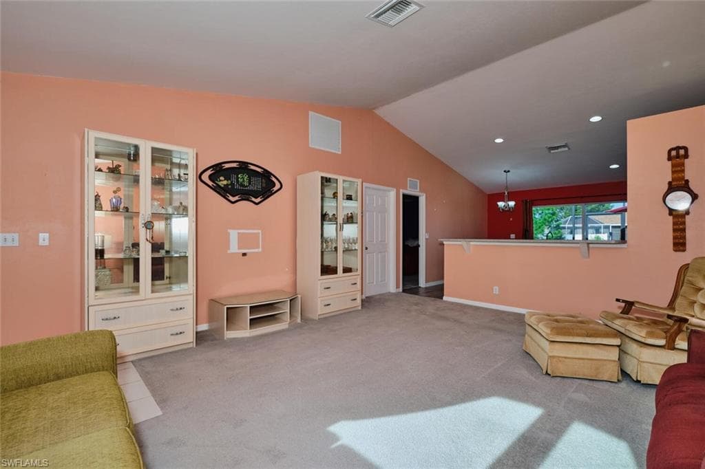 820 Unger AVE, FORT MYERS FL 33913-4