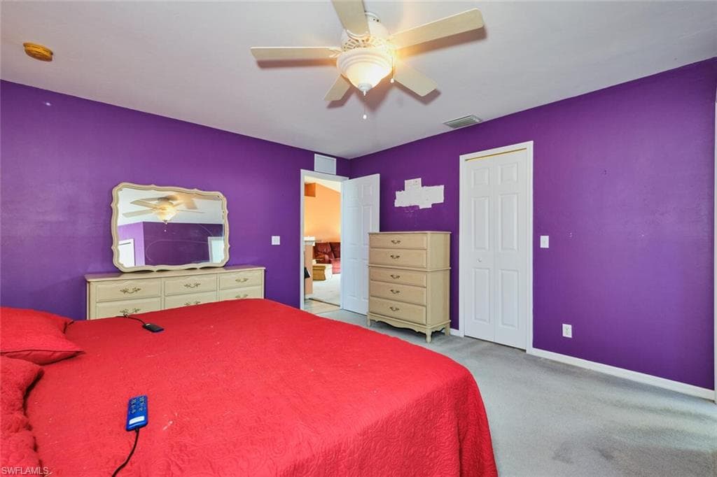 820 Unger AVE, FORT MYERS FL 33913-24