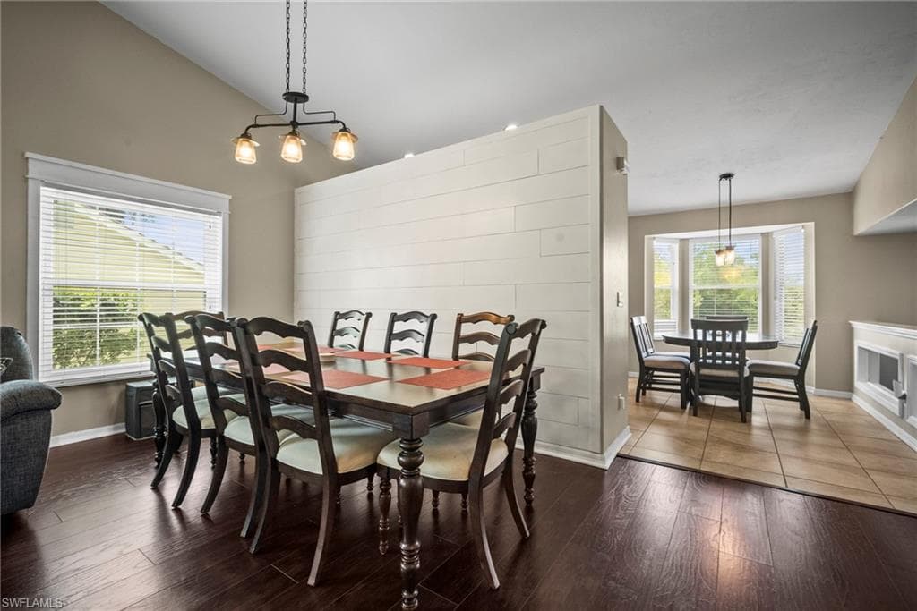 12421 Eagle Pointe CIR, FORT MYERS FL 33913-8