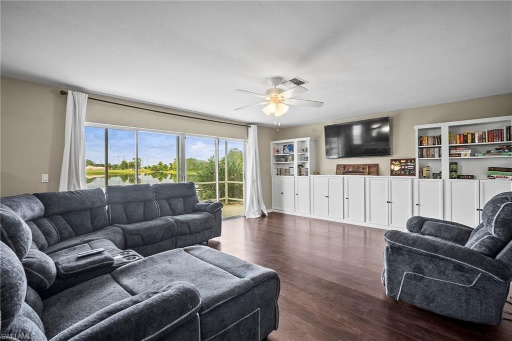 12421 Eagle Pointe CIR, FORT MYERS FL 33913-13