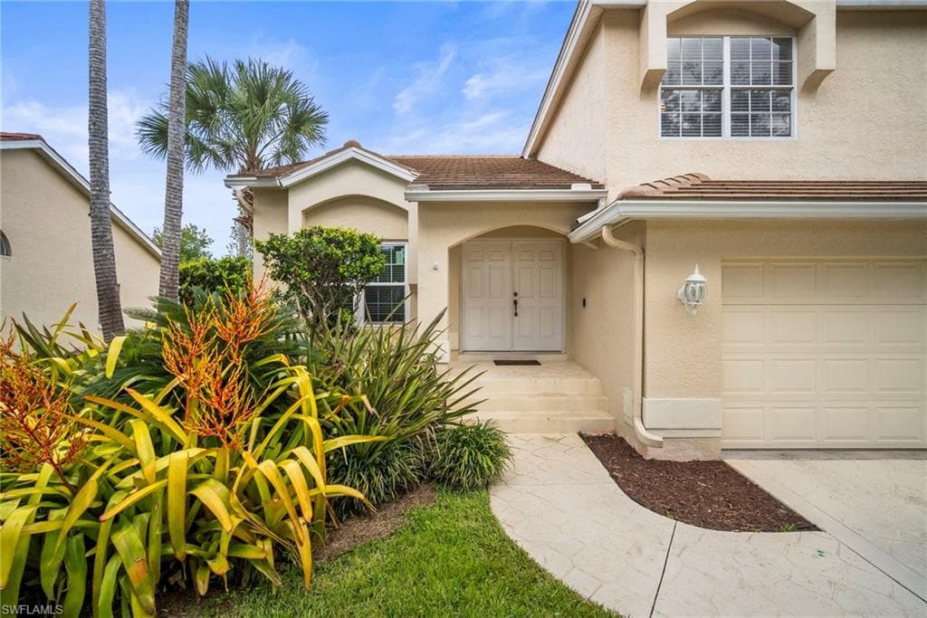 12421 Eagle Pointe CIR, FORT MYERS FL 33913-34