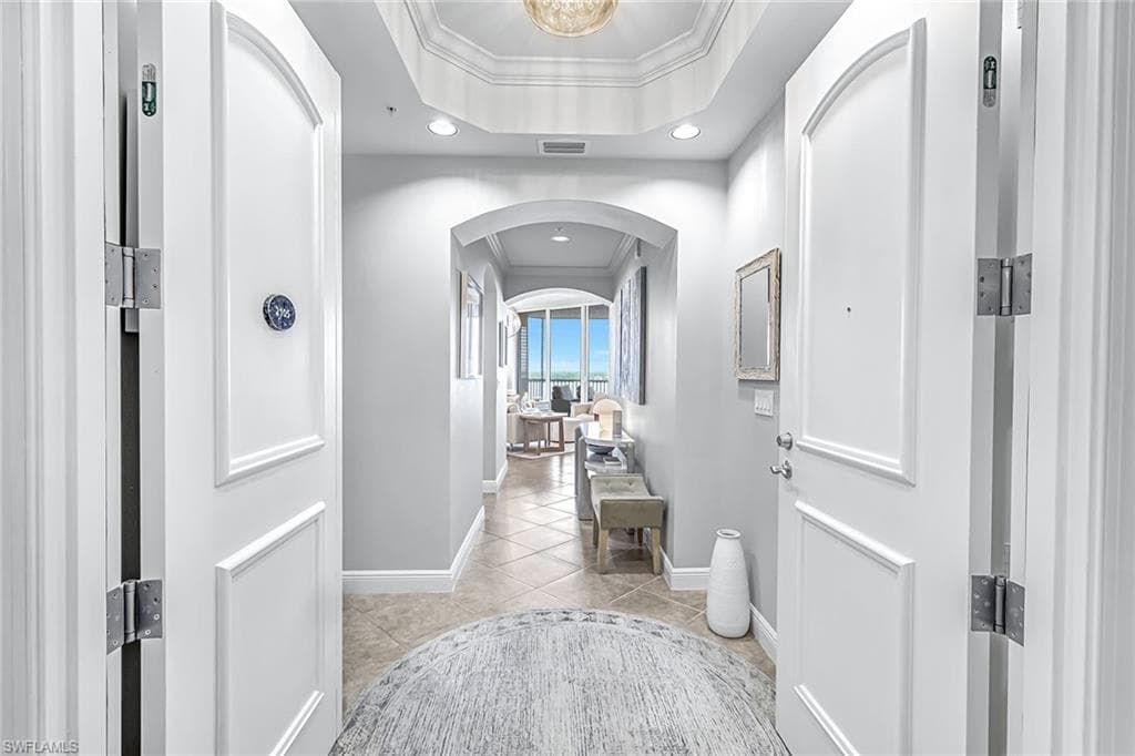 2090 W First ST # E2105, FORT MYERS FL 33901-5