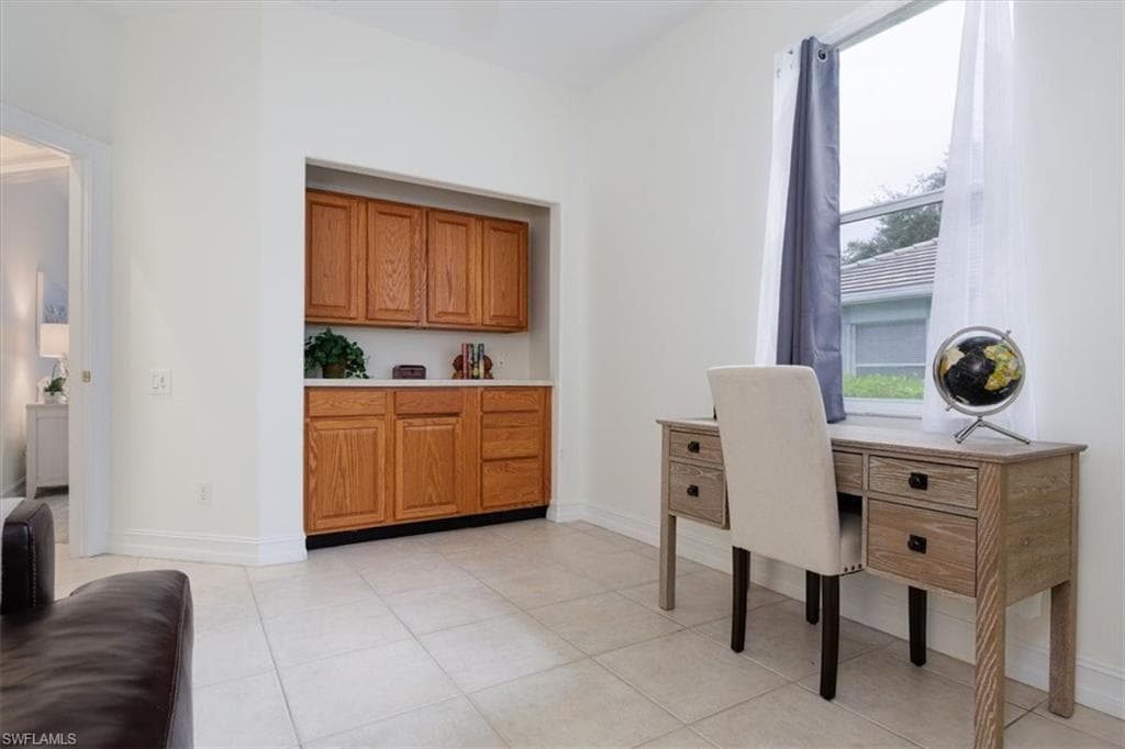 737 Mainsail PL, NAPLES FL 34110-26