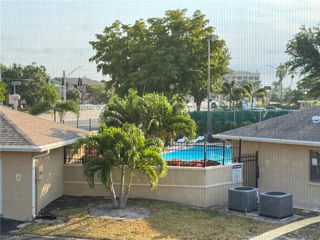 5321 Summerlin RD # 2111, FORT MYERS FL 33919-15