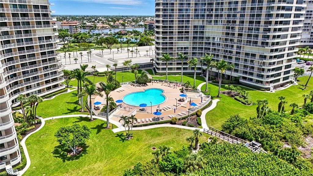 440 Seaview CT # 201, MARCO ISLAND FL 34145-31