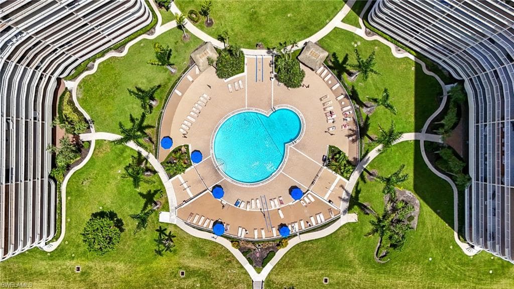 440 Seaview CT # 201, MARCO ISLAND FL 34145-30