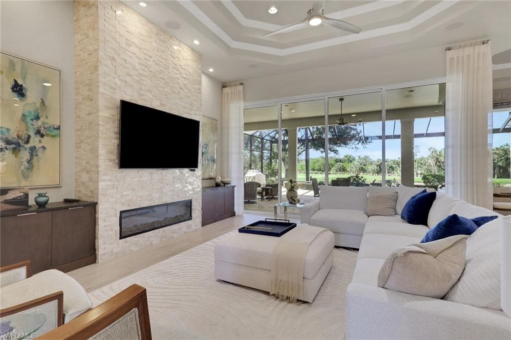 18530 Cypress Haven DR, FORT MYERS FL 33908-2