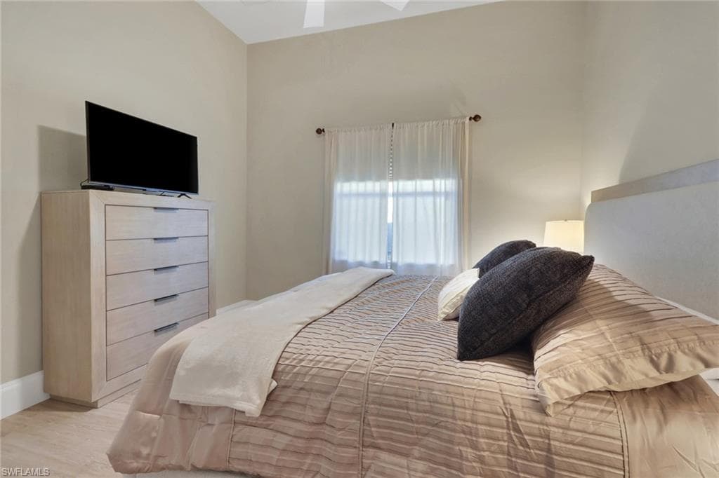 18530 Cypress Haven DR, FORT MYERS FL 33908-18