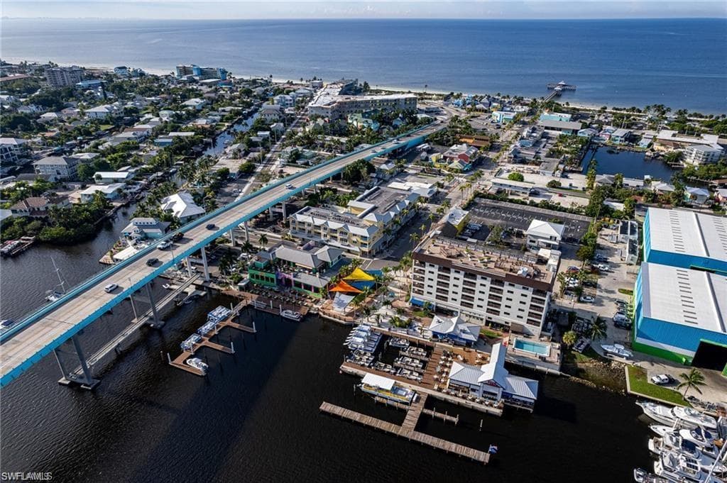 450 Old San Carlos BLVD # 309, FORT MYERS BEACH FL 33931-2