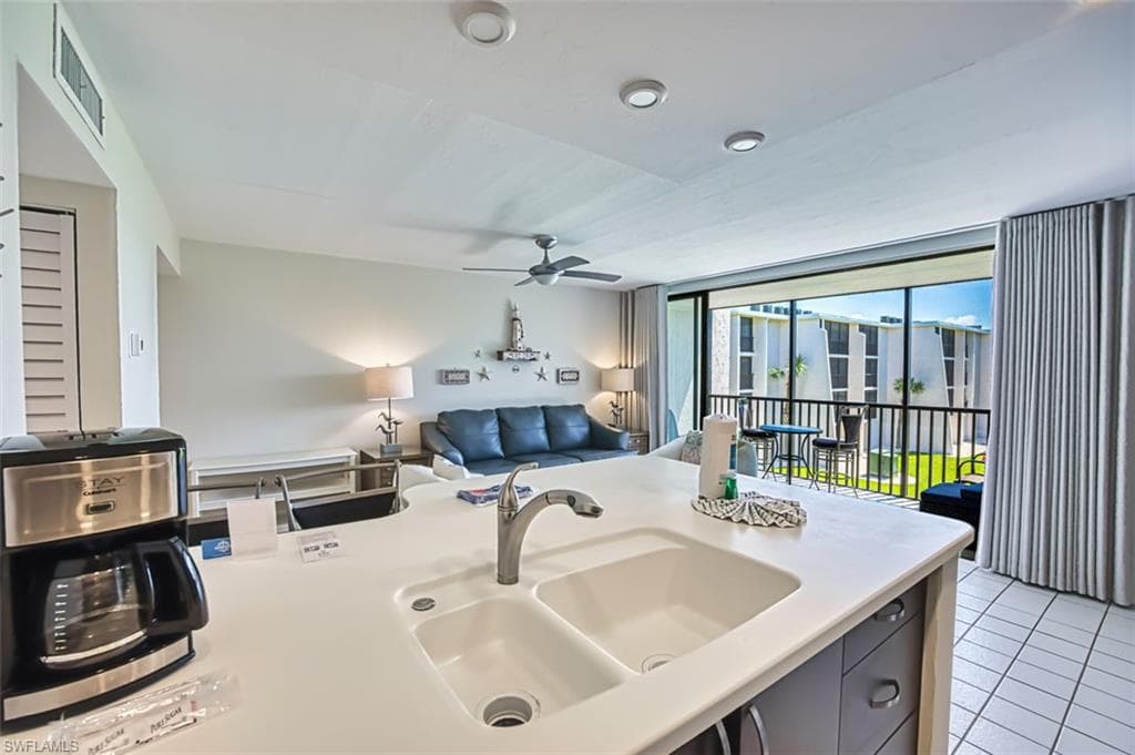 1501 Middle Gulf DR # 307C, SANIBEL FL 33957-16