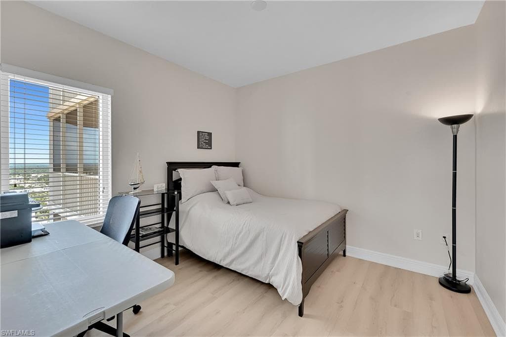 2743 1st ST # 2404, FORT MYERS FL 33916-27