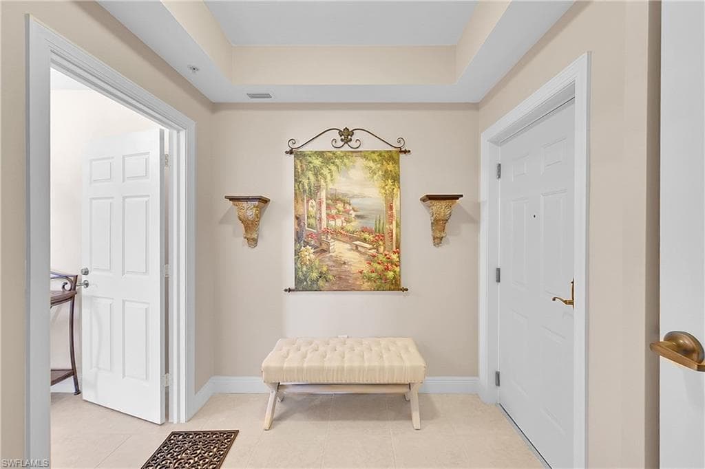 2743 1st ST # 2404, FORT MYERS FL 33916-4