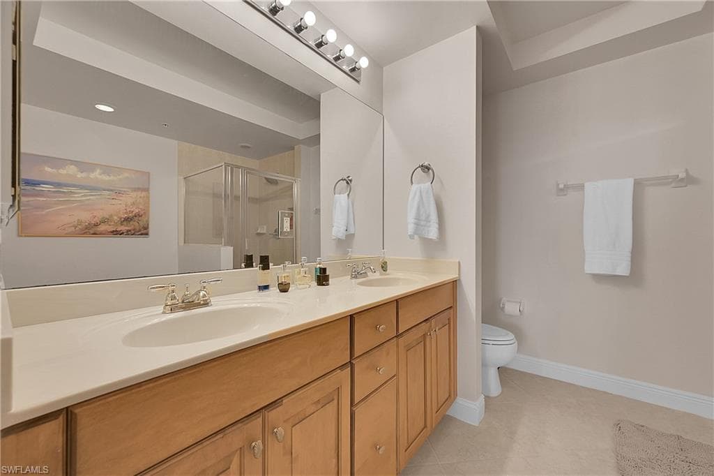 2743 1st ST # 2404, FORT MYERS FL 33916-19