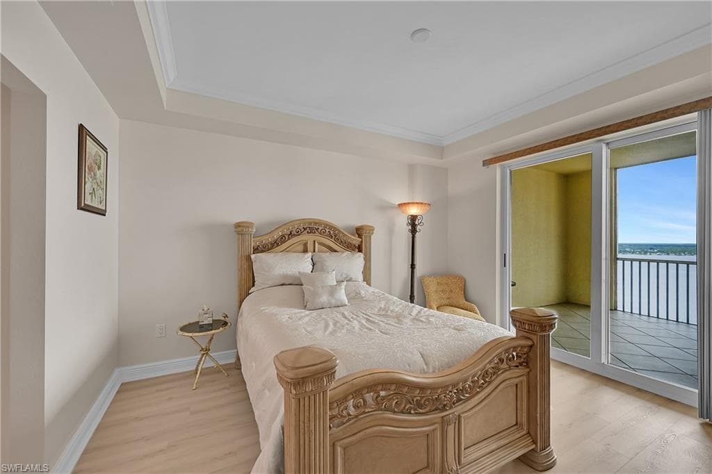 2743 1st ST # 2404, FORT MYERS FL 33916-17