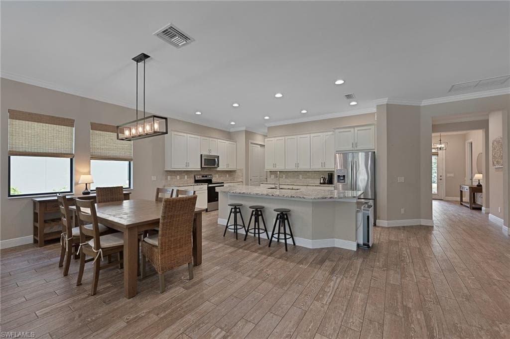 4072 Raffia DR, NAPLES FL 34119-5