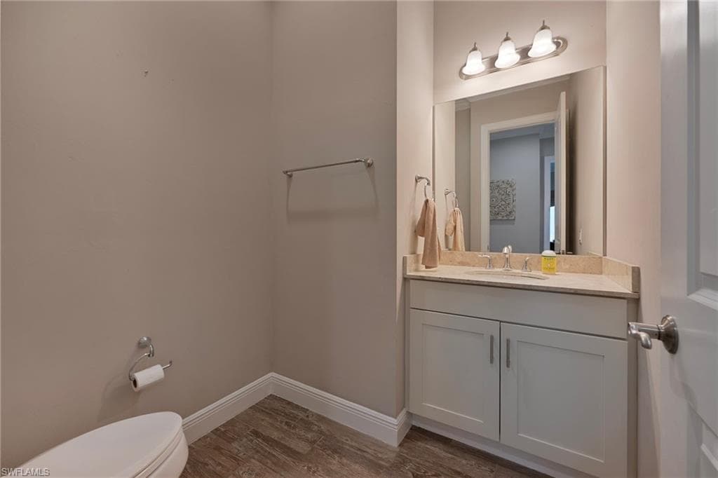 4072 Raffia DR, NAPLES FL 34119-11