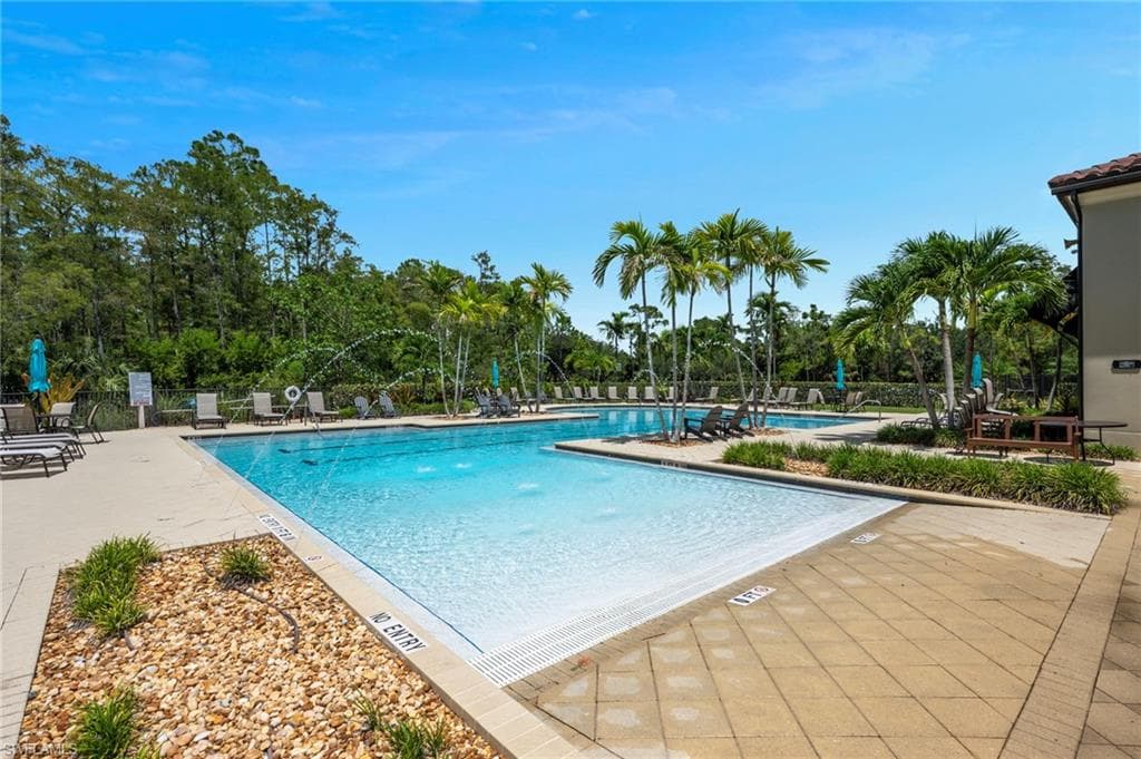 4072 Raffia DR, NAPLES FL 34119-14