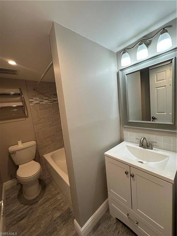 14053 Northumberland DR # 104, FORT MYERS FL 33908-12